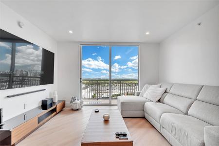9055 SW 73rd Ct 2107, Miami, Florida 33156, USA