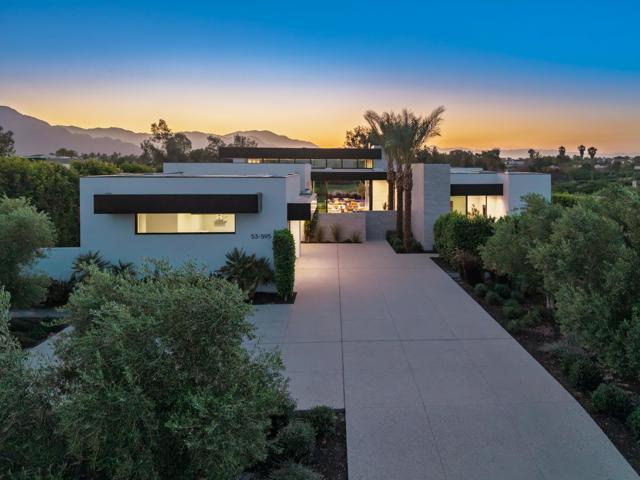 Pike Place, La Quinta, California 92253