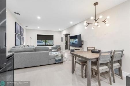 425 NE 25th St, Central Wilton Manor, Wilton Manors, Florida 33305