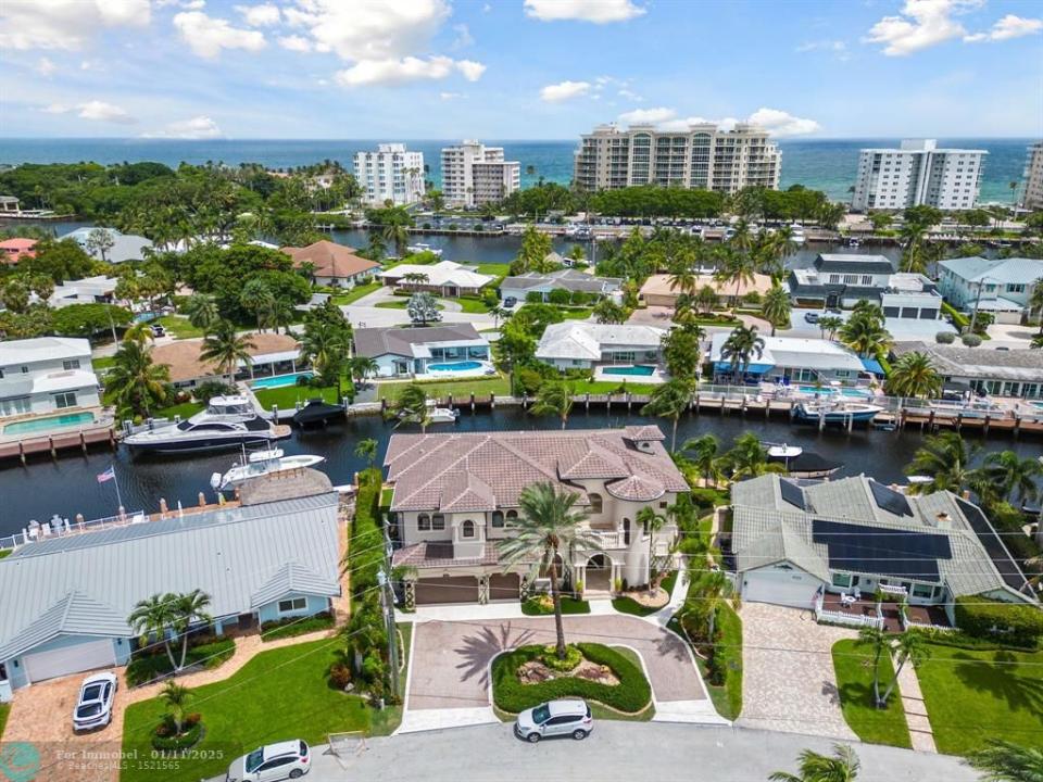 4050 NE 30TH AVE, Lighthouse Point, Florida 33064