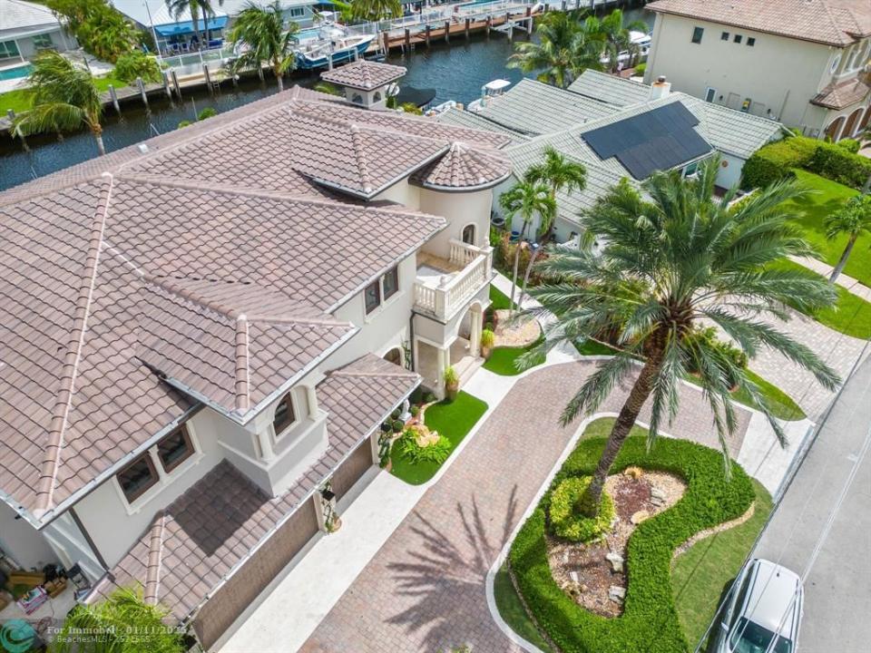 4050 NE 30TH AVE, Lighthouse Point, Florida 33064