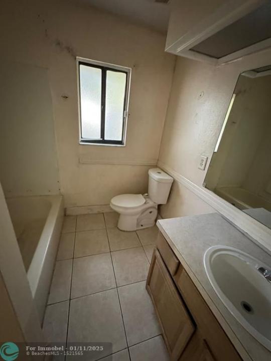 4639 N PINE HILLS 108, Orlando, Florida 32808, USA