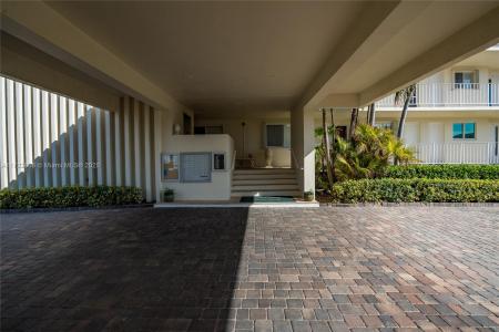 350 Beach Rd 204, Tequesta, Florida 33469, USA