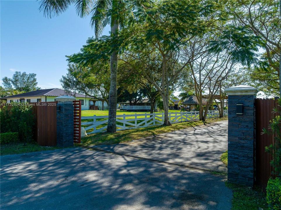 19780 SW 198th St, Miami, Florida 33187, HOA KỲ