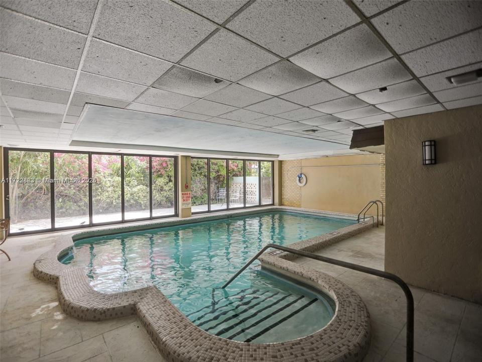 1800 Collins Ave 8B, Miami Beach, Florida 33139, Amerika Birleşik Devletleri