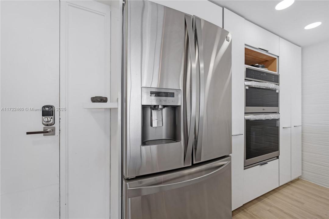 7601 E Treasure Dr 2209, North Bay Village, Флорида 33141, Соединенные Штаты