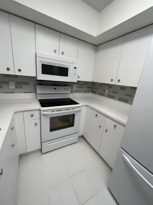 5540 NW 61st St 422, Coconut Creek, 佛罗里达州 33073, 美国