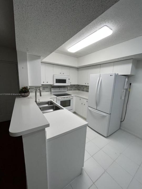 5540 NW 61st St 422, Coconut Creek, 佛罗里达州 33073, 美国