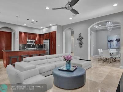 132 NE 21st Ct, Wilton Manors, Florida 33305