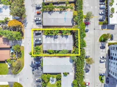 2125 NE 14th Ave, Wilton Manors, Florida 33305, USA