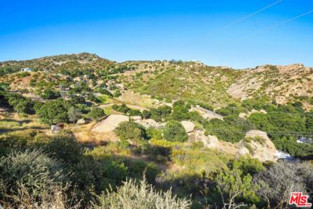 Box Canyon, West Hills, California 91311