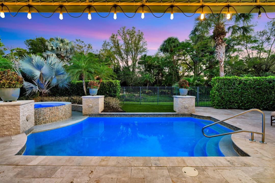 11216 Orange Hibiscus Lane, Old Palm Golf Club, Palm Beach Gardens, Florida 33418