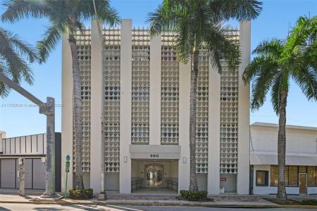 960 W 41st St, Miami Beach, Florida 33140, USA