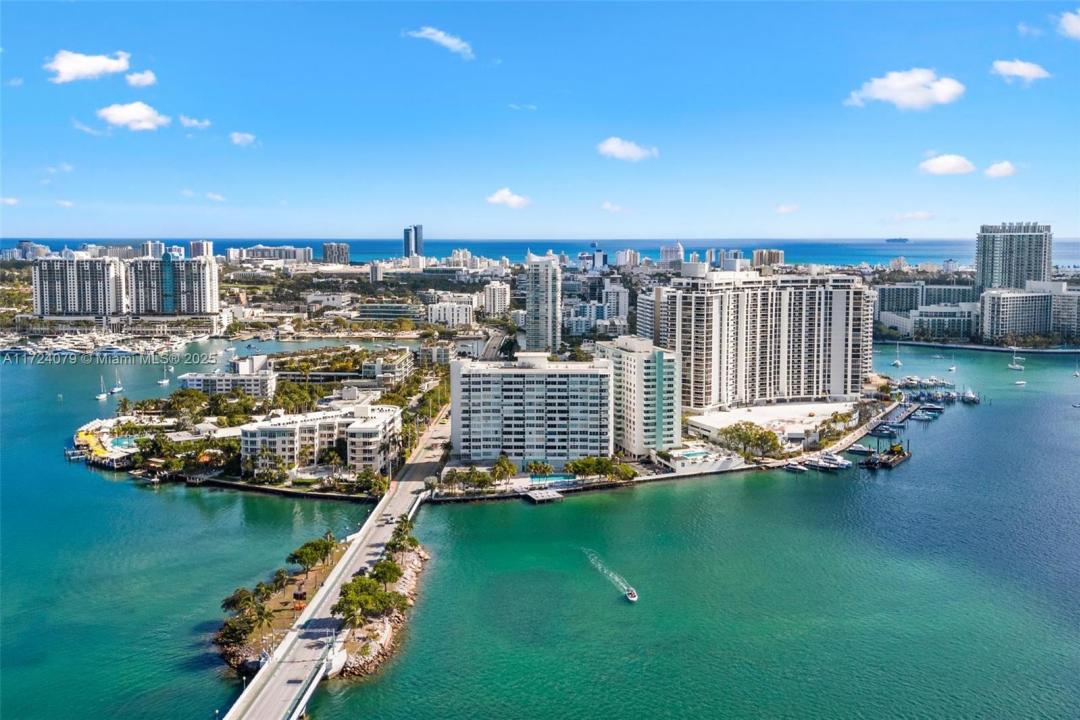 3 Island Ave PHA, Miami Beach, Florida 33139