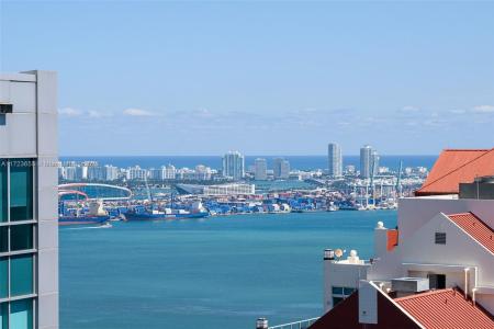 1200 Brickell Bay Dr 4314, Miami, Florida 33131, USA