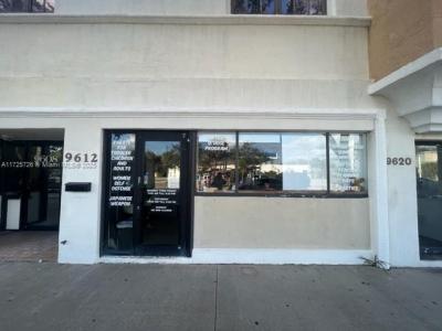 9612 NE 2nd Ave, Miami Shores, Florida 33138, USA