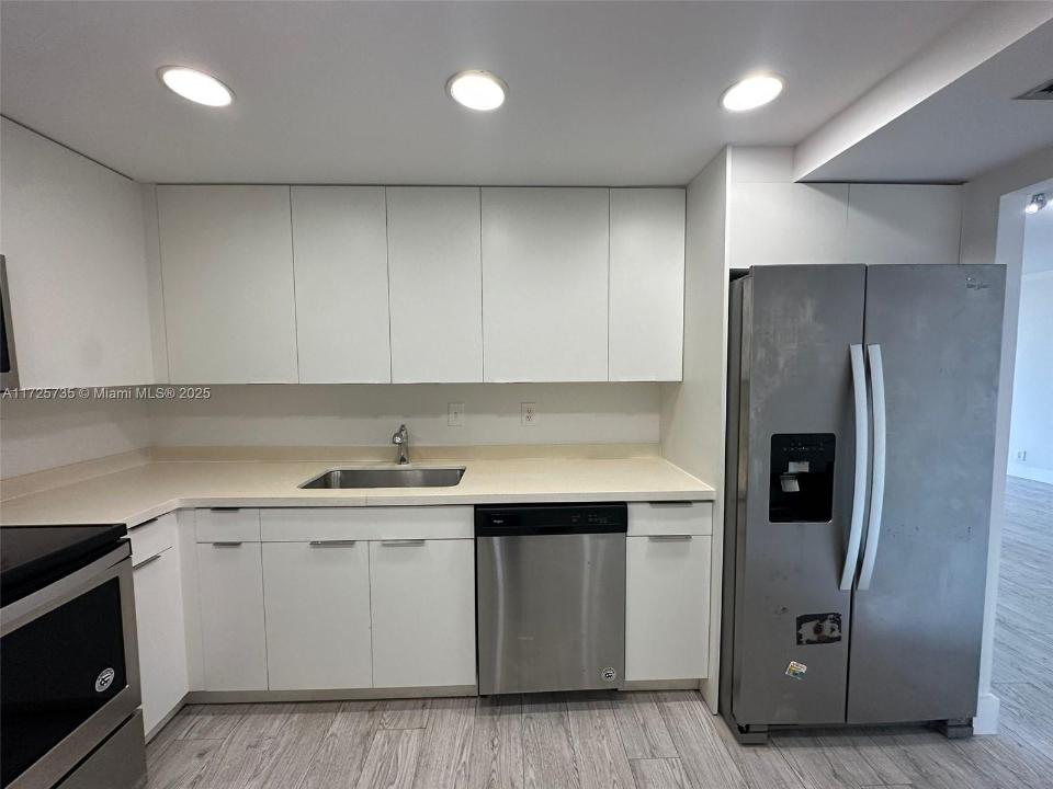780 NE 69th St 1904, Miami, Флорида 33138, Соединенные Штаты