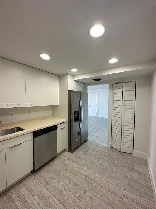 780 NE 69th St 1904, Miami, Флорида 33138, Соединенные Штаты