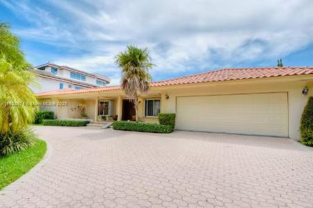 12 Isla Bahia Dr, Fort Lauderdale, Florida 33316, USA