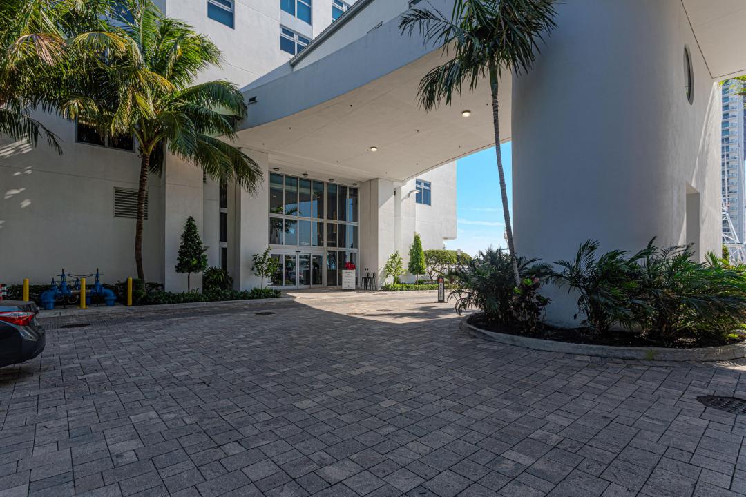 17301 Biscayne Boulevard 2308, North Miami Beach, فلوريدا 33160, الولايات المتحدة