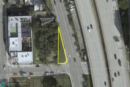 345 NW 7th Street, Miami, フロリダ 33136, アメリカ合衆国