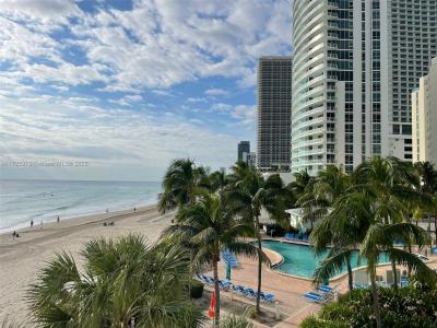 3901 S Ocean Dr 2E, Hollywood, Florida 33019, USA