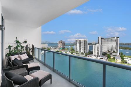 7930 East Dr 1405, North Bay Village, Florida 33141, USA