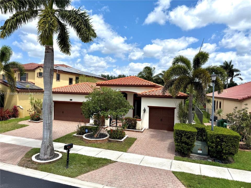 8771 NW 41st St, Cooper City, 佛罗里达州 33024, 美国