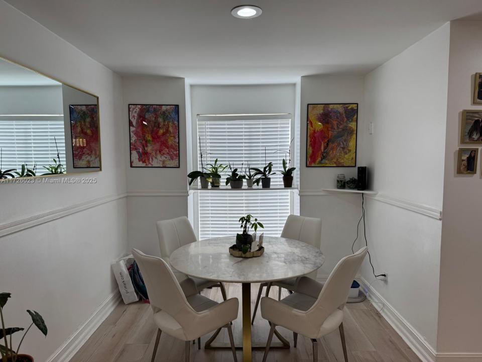 995 RIVERSIDE 111, Coral Springs, Flórida 33071, Estados Unidos