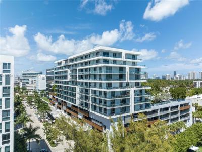 2960 NE 207th St 803, Aventura, Florida 33180, USA