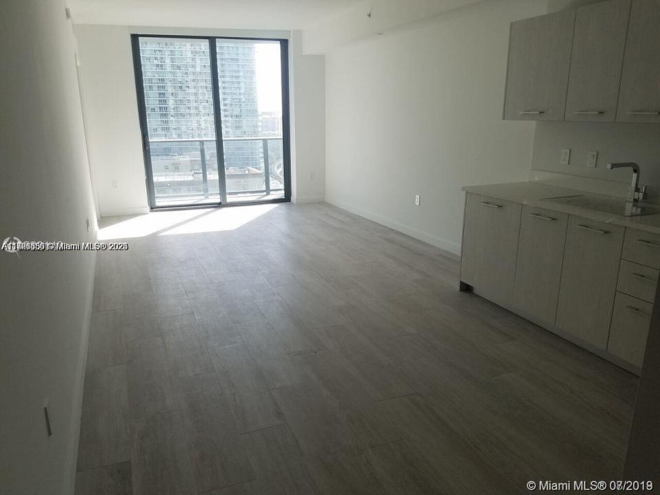 55 SW 9th St 1805, Miami, فلوريدا 33130, الولايات المتحدة