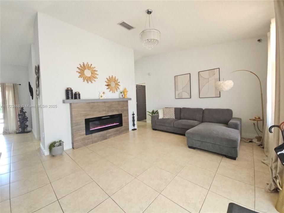 20761 SW 132nd Ct, Miami, Florida 33177