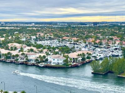 1201 S Ocean Dr 2202S, Hollywood, Florida 33019, USA