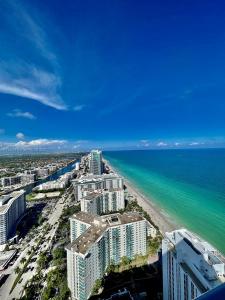 4111 S Ocean Dr UPH4, Hollywood, Florida 33019, USA