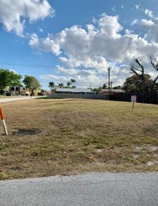 SW 2nd Avenue, Boynton Beach, Florida 33435