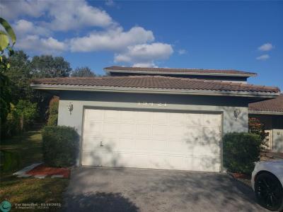 19421 NW 18th Ct, Rolling Oaks, Miami Gardens, Floride 33056, États-Unis