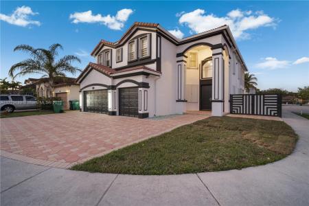 15051 SW 18th Ter, Miami, Florida 33185, USA