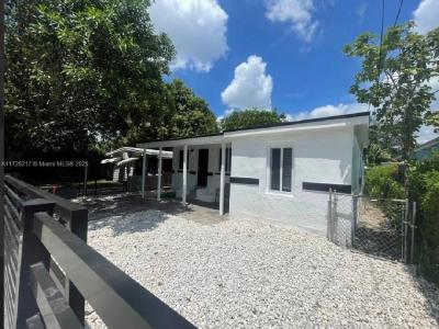 1741 NW 68th Ter, Miami, Florida 33147, USA