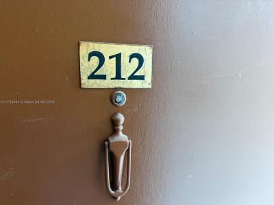 13700 SW 62nd St 212, Miami, Florida 33183, USA