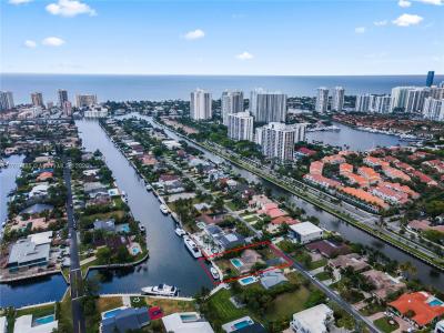 496 Holiday Dr, Hallandale Beach, フロリダ 33009, アメリカ合衆国