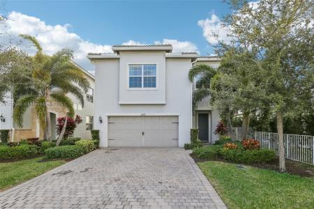1402 Myrtle Oak Ter -, Hollywood, Florida 33021, USA