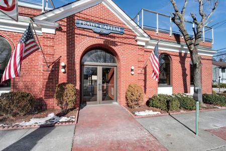 70 Gedney Way, White Plains, Nueva York 10605, Estados Unidos