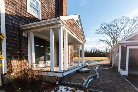 204 Middle Road, Portsmouth, RI 02871, USA