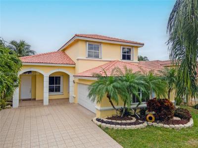 3482 Coco Lake Dr, Coconut Creek, Florida 33073