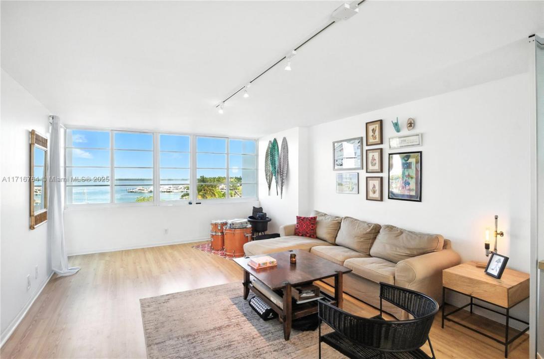 1670 Lincoln Ct 6B, Miami Beach, Florida 33139