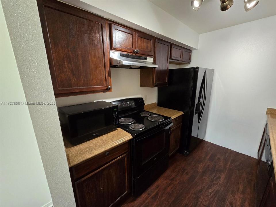 2622 NW 33rd St 2011, Oakland Park, Florida 33309, Amerika Birleşik Devletleri