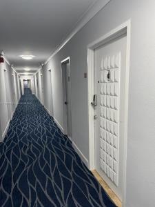 1865 79th St Cswy 3F, North Bay Village, Florida 33141, USA