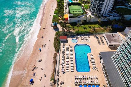 19201 Collins Ave 1141, Sunny Isles Beach, Florida 33160, USA