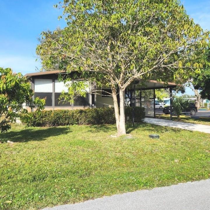 2847 SW Thunderbird Trl, Stuart, Florida 34997
