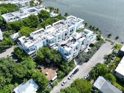 711 NE 61st St, Miami, Florida 33137, USA
